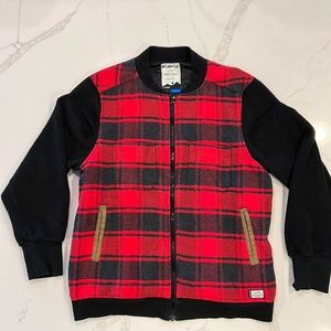 listing-status-banner